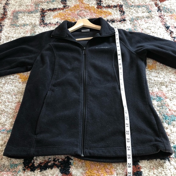Columbia black zip up fleece jacket with pockets - Picture 7 of 7